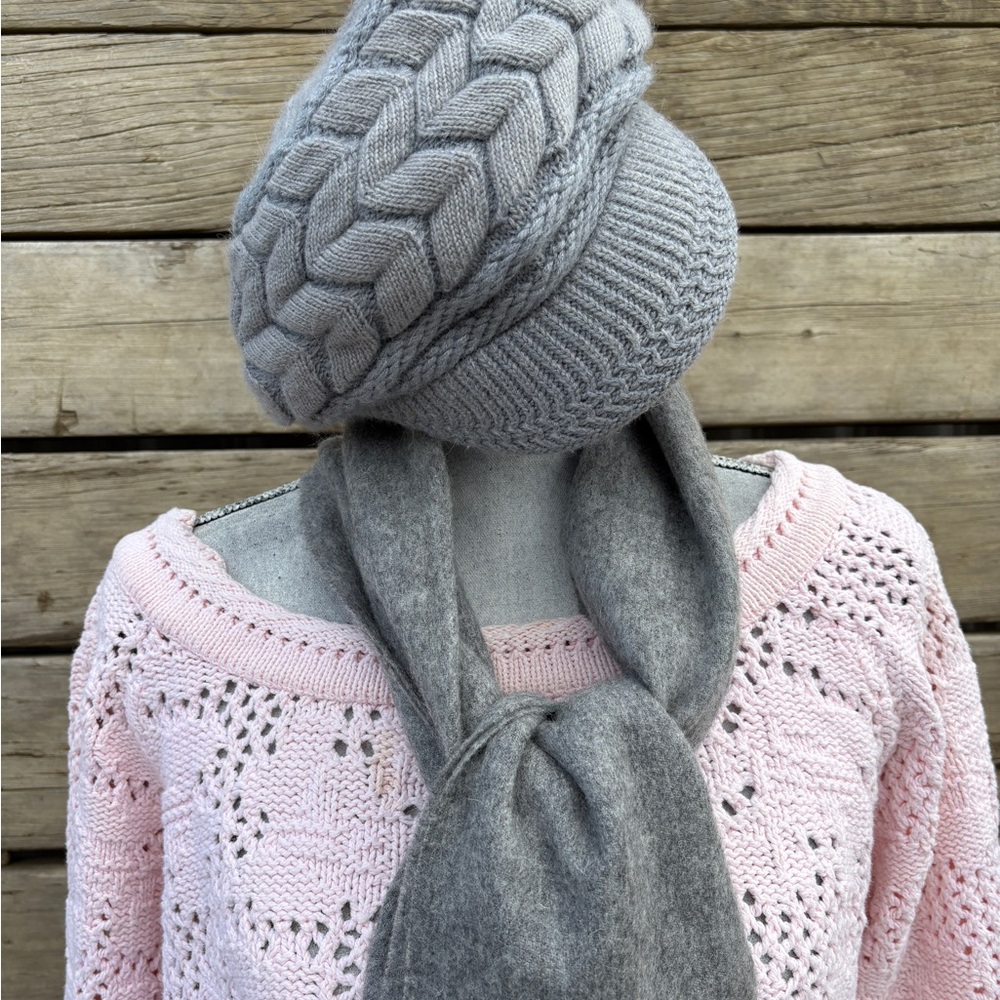 Alashan grey fringed scarf, 95% merino wool / 5% cashmere - Picture 9 of 9